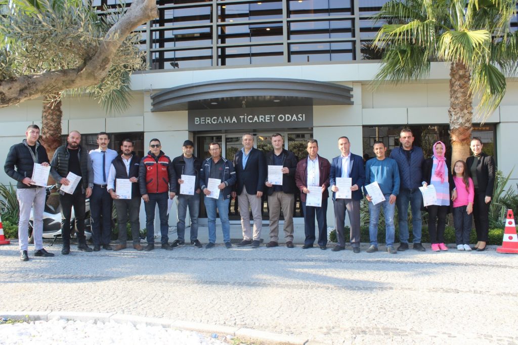 MESLEKİ YETERLİK SERTİFİKALARI VERİLDİ