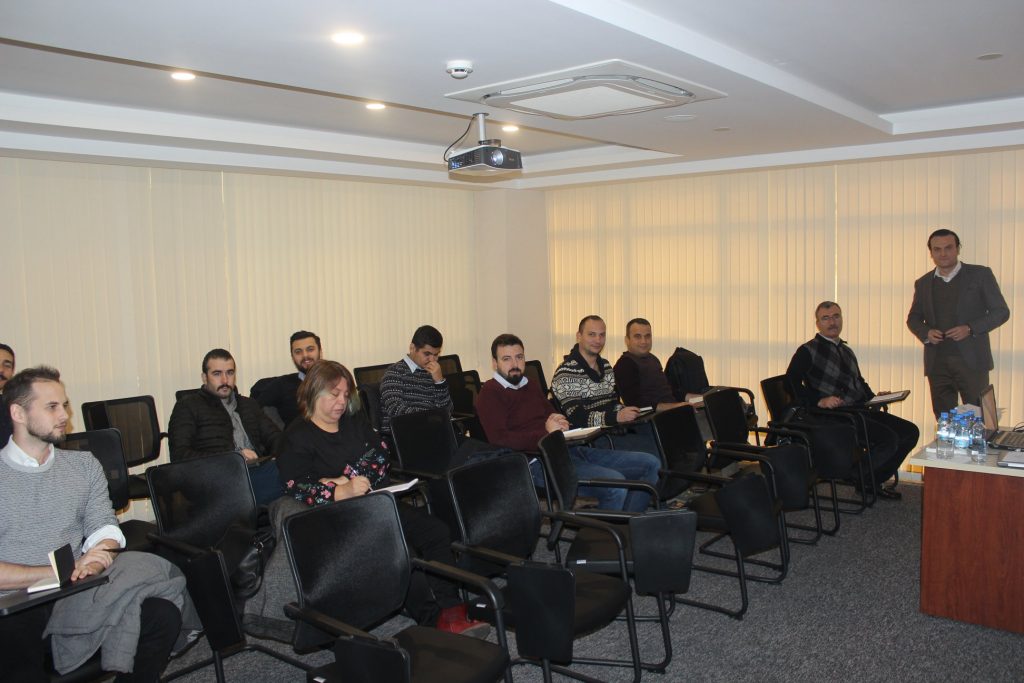 YÖNETİM GELİŞTİRME PROGRAMI EĞİTİMLERİ TÜM HIZIYLA DEVAM EDİYOR