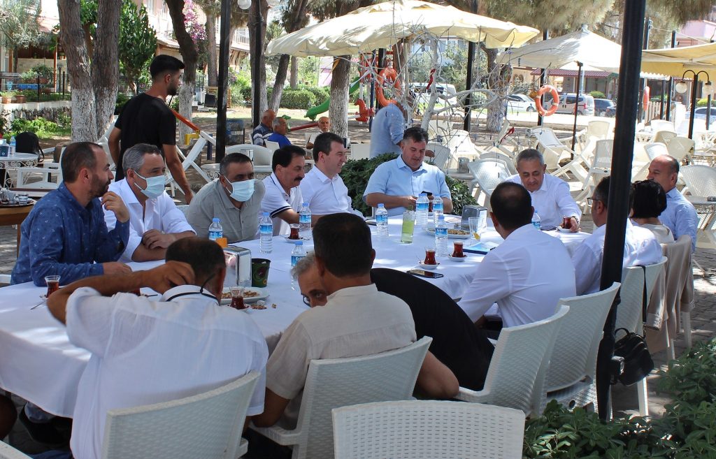 DİKİLİ MARİNA PROJESİ İCİN BİR ARAYA GELİNDİ