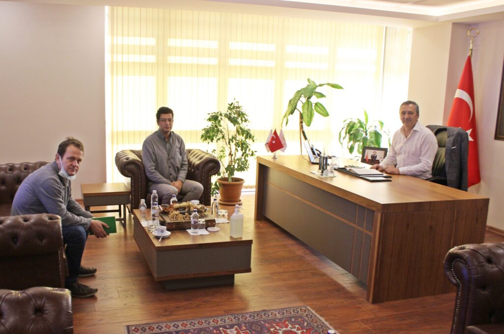 BU GÖRÜŞMEDE KOZAK ÇAM FISTIĞI KONUŞULDU