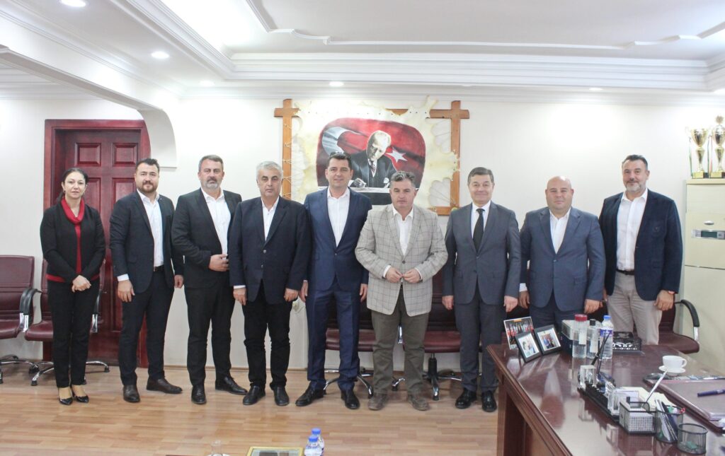 KINIK BELEDİYE BAŞKANI VE KINIK EMNİYET MÜDÜRÜ’NE ZİYARET