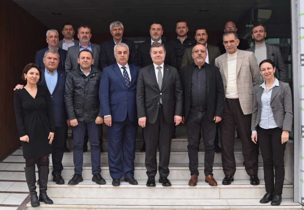 BERTO’DAN ALİAĞA TİCARET ODASI’NA ‘TAZİYE’ ZİYARETİ