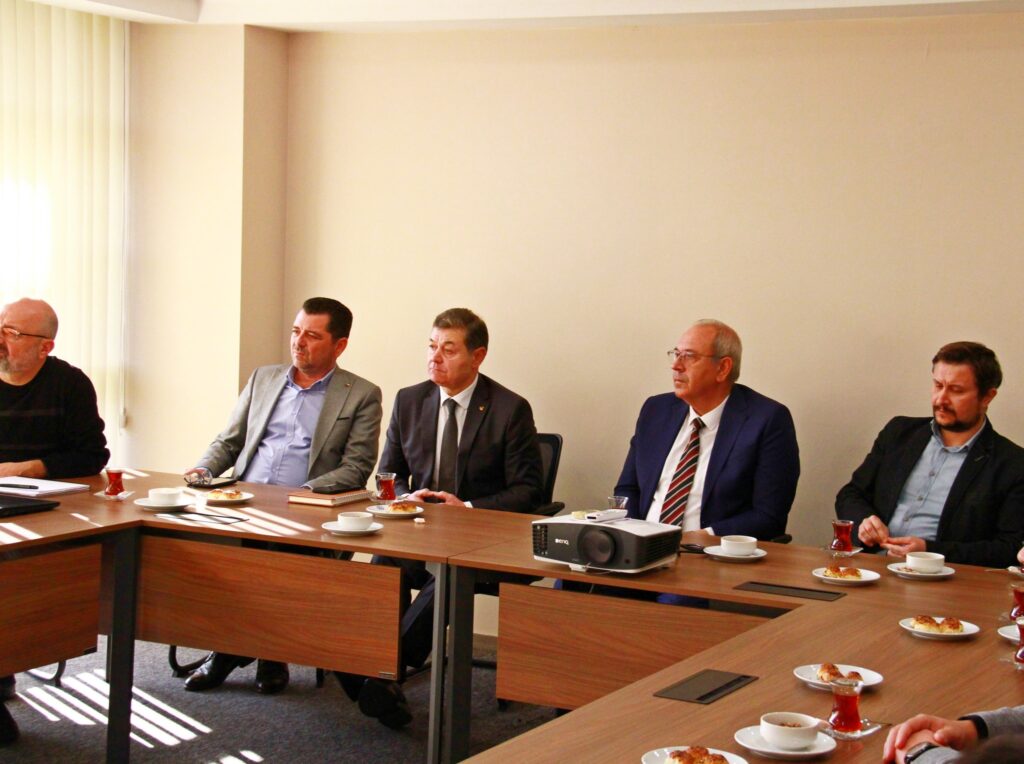 Nitelikli İş Gücü İçin “Mesleki Eğitim” Şart ✏️⚙️