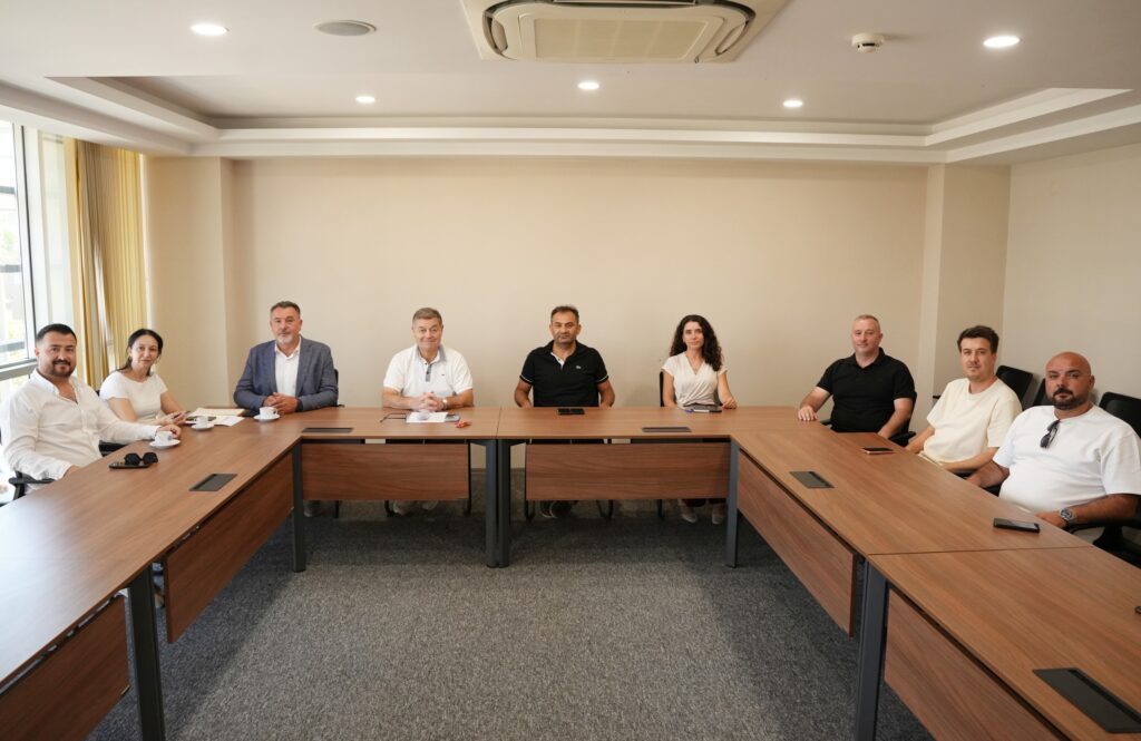 Bergama İnşaat Sektörü İçin Kollar Sıvandı